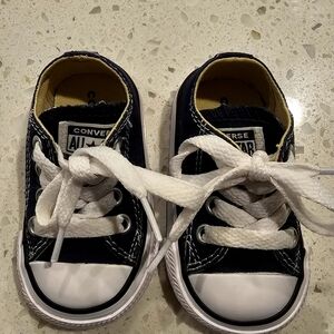 Converse Navy Blue Toddler Sneakers sz 2